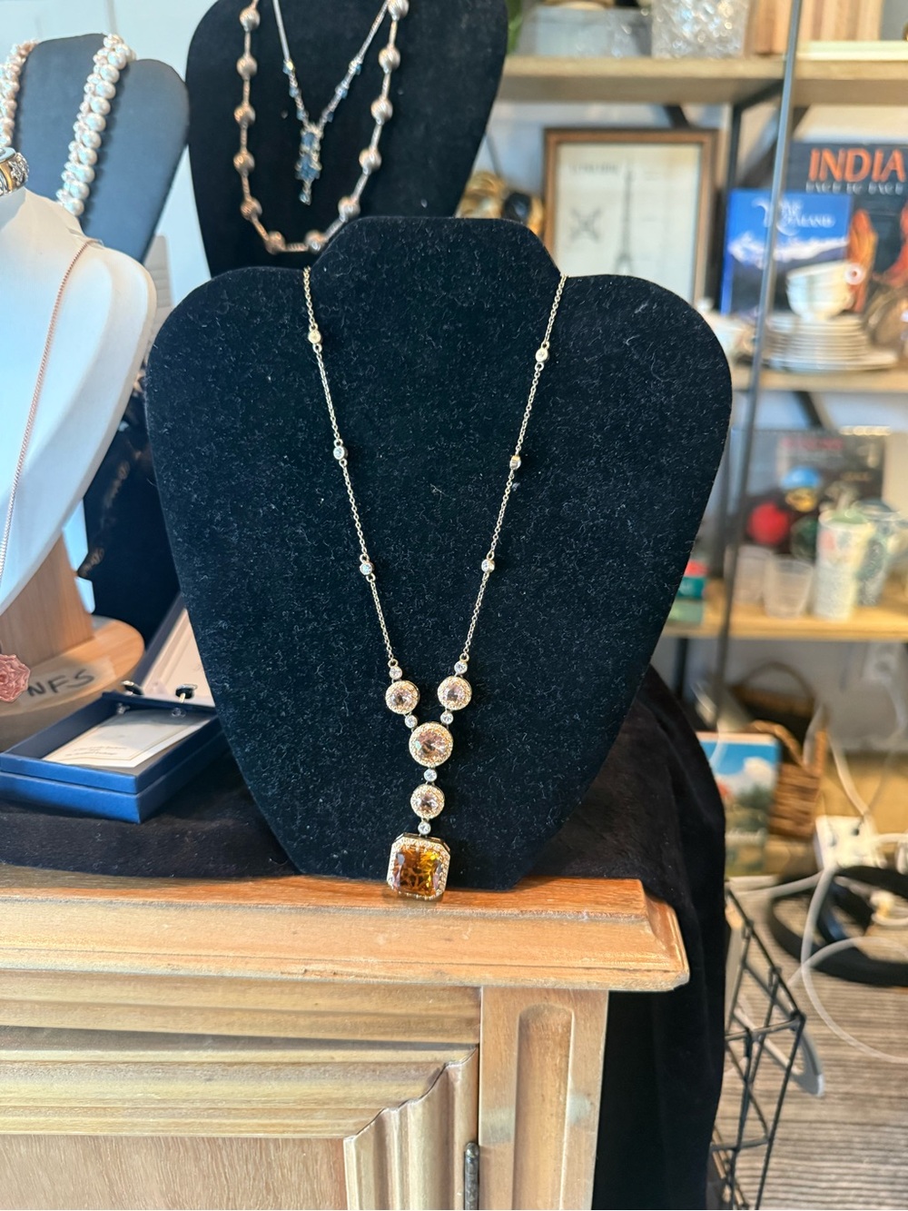 Elegant Gold-Tone Amber Pendant Necklace & Earring Set- Women Jewelry